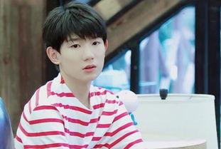 王源吃瓜娱乐,揭秘明星幕后趣事