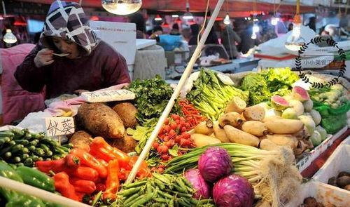 娱乐吃瓜酱买菜视频下载,美食生活两不误