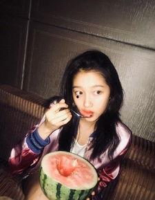 娱乐吃瓜酱画像图片大全,揭秘网红画像背后的趣味人生
